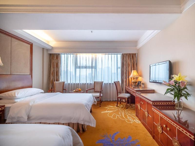 Vienna Hotel Foshan Chancheng Zumiao Branch מראה חיצוני תמונה