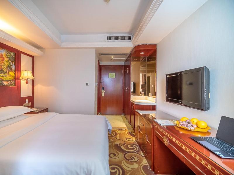 Vienna Hotel Foshan Chancheng Zumiao Branch מראה חיצוני תמונה