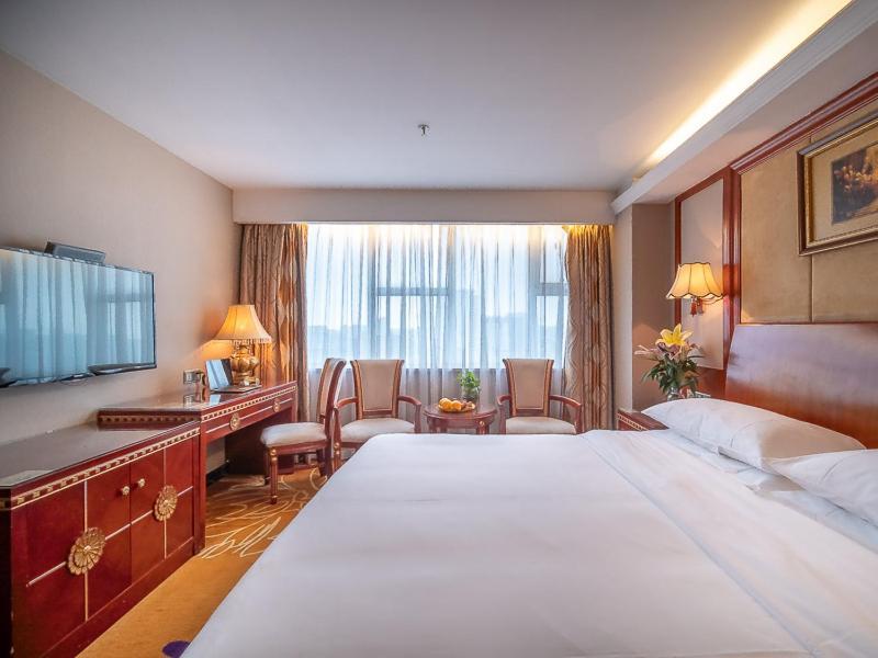 Vienna Hotel Foshan Chancheng Zumiao Branch מראה חיצוני תמונה